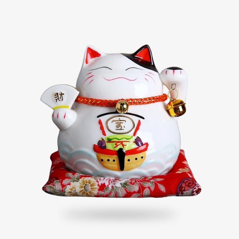 Gato Japonés con Oreja Negra